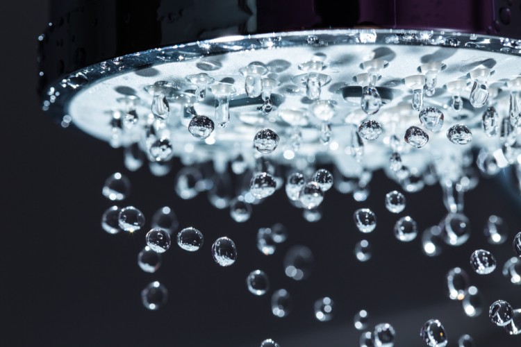 Hot-water-shower
